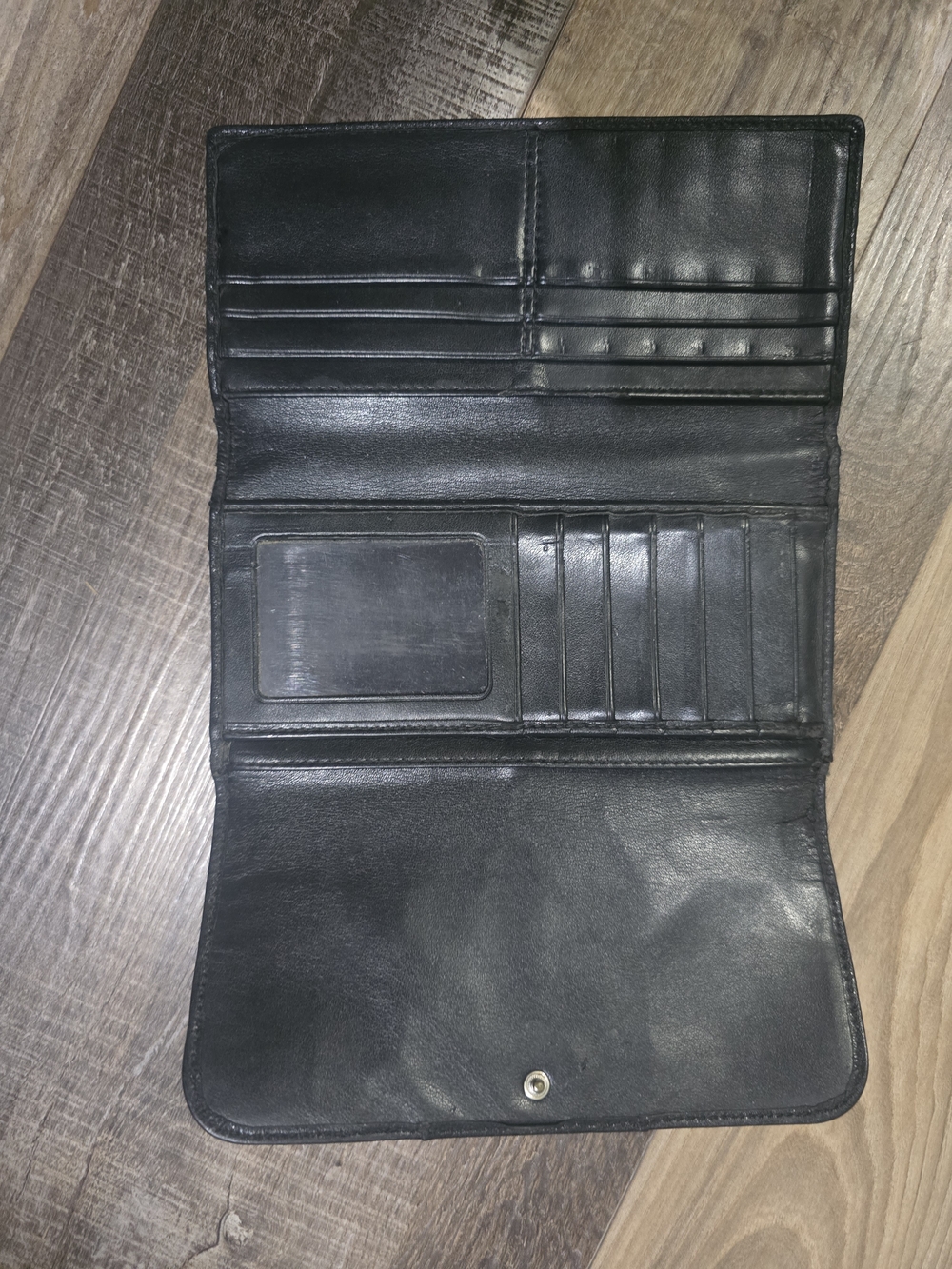 Coach Black Leather Zip Wallet - Sleek Women's Clutch - Picture 3 of 3